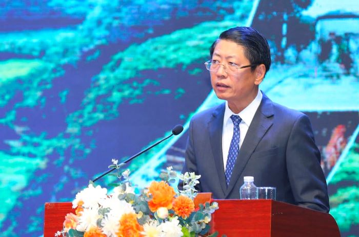Phó Chủ tịch UBND tỉnh Ninh Bình Trần Song Tùng phát biểu tại Hội thảo